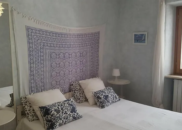 Con Balcone Fronte Mare 아파트