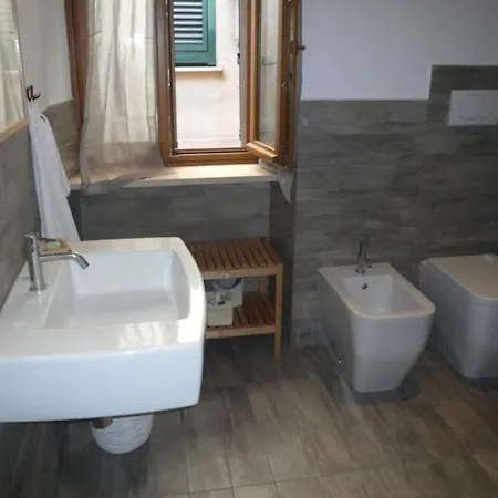 Appartement Con Balcone Fronte Mare